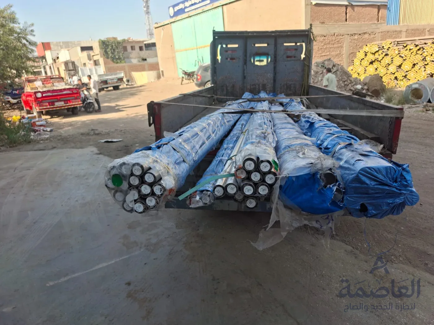 ربط مواسير حديد جاهزة للنقل